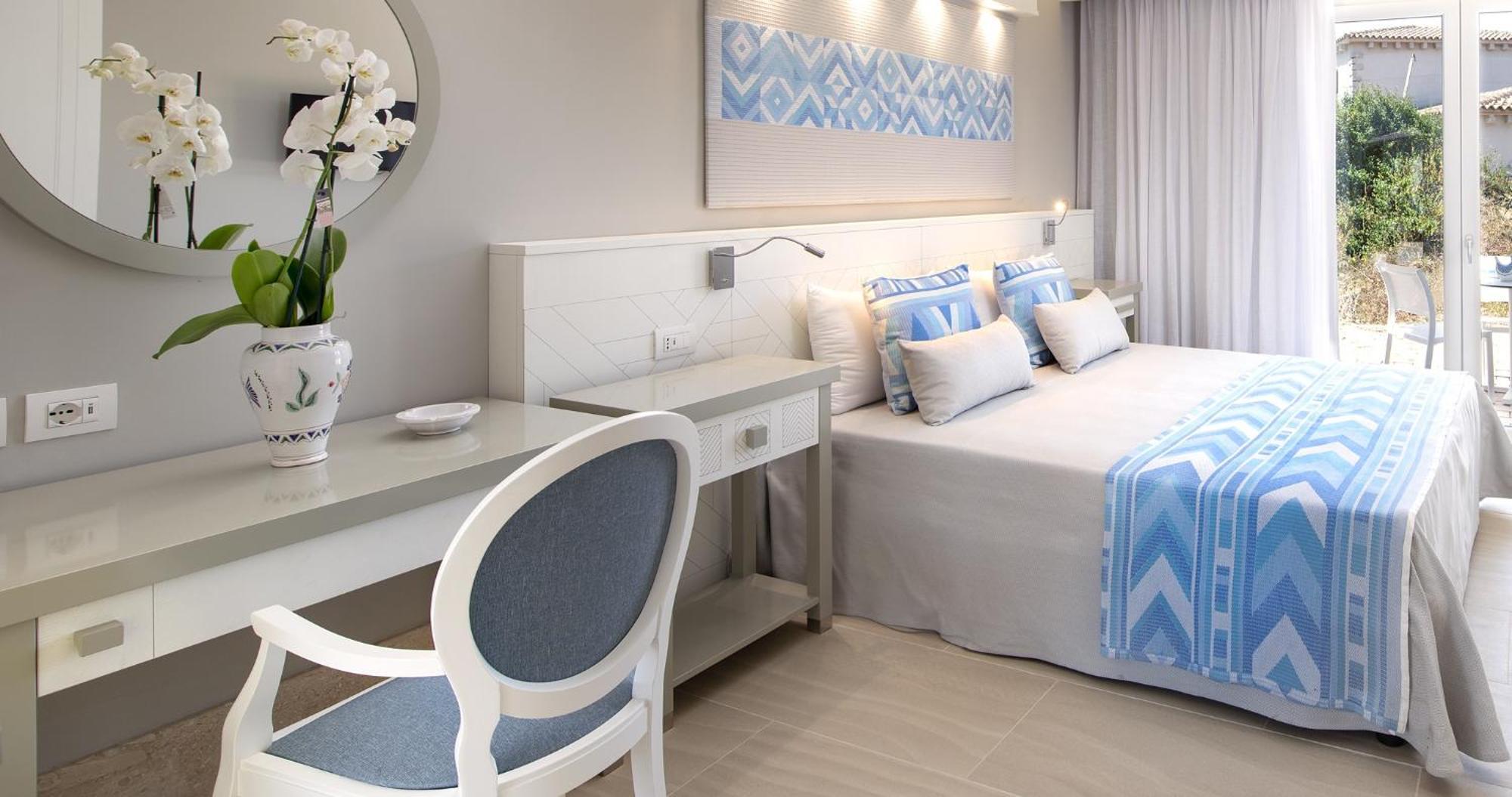 Is Serenas Badesi Resort Quarto foto